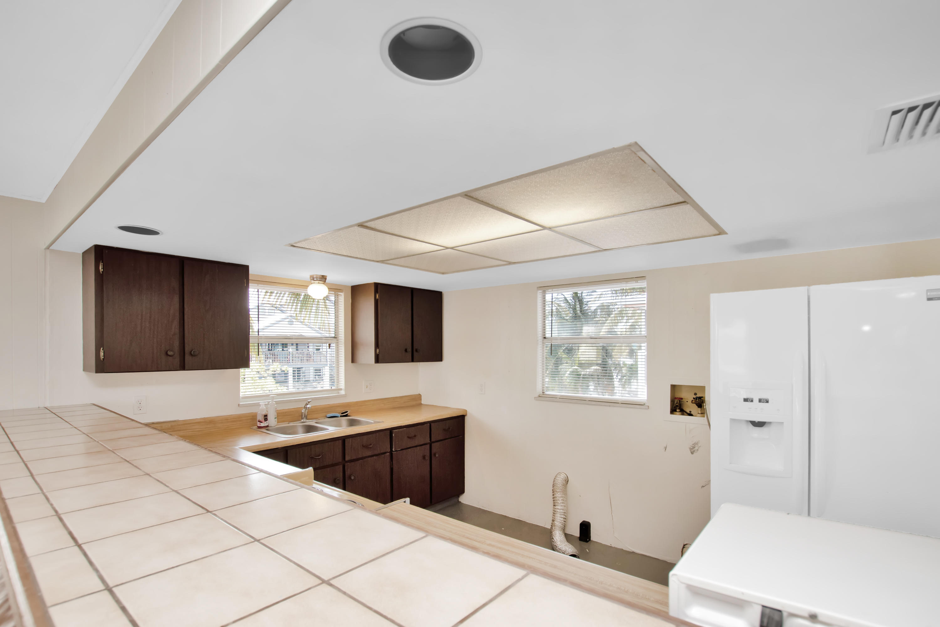 661 Pirates Road Summerland Key, FL 33042 - Photo 17 of 45 Kitchen 1