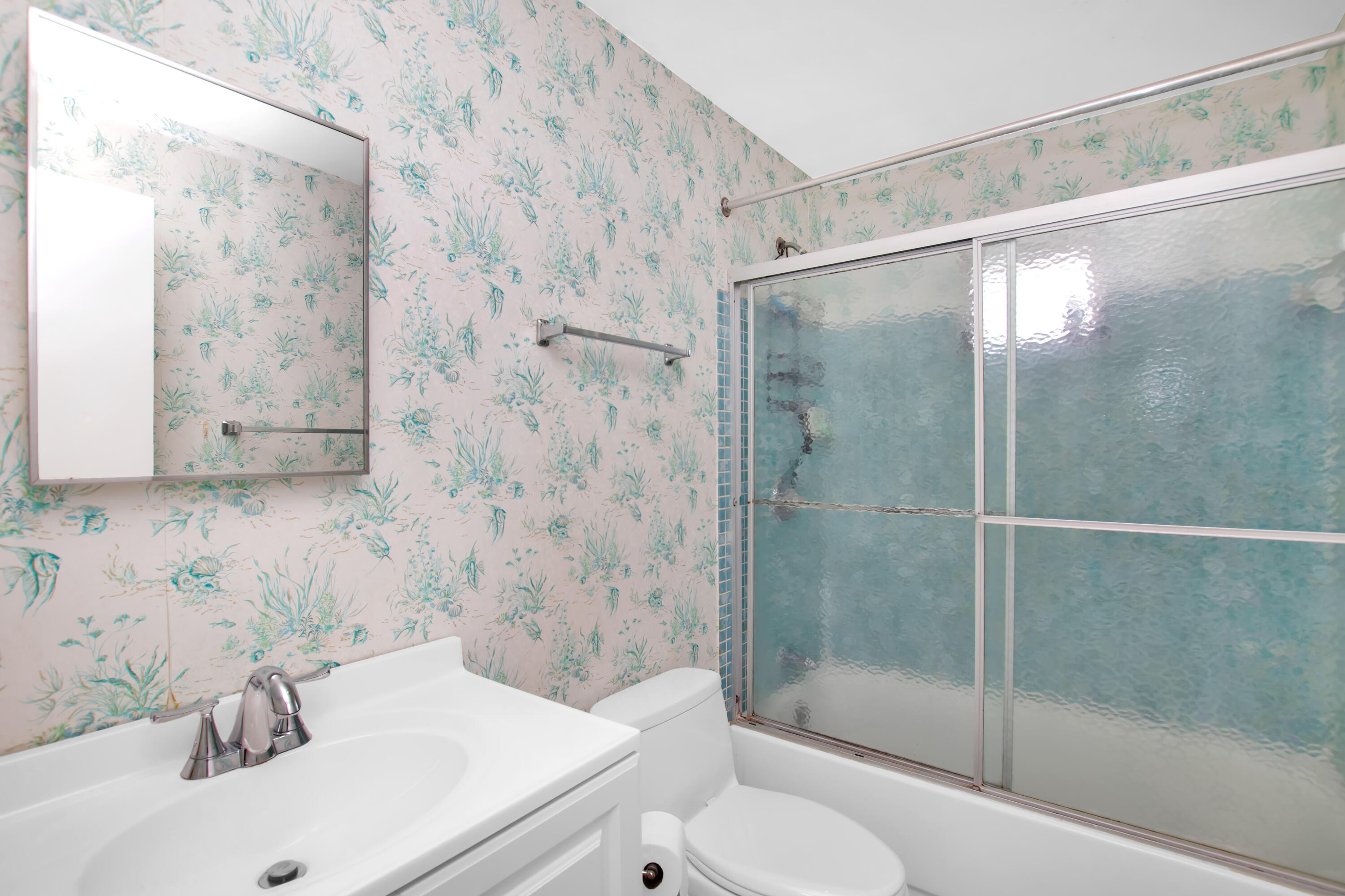 661 Pirates Road Summerland Key, FL 33042 - Photo 24 of 45 Bath