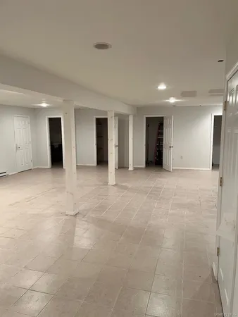 $4,500 | 45 Autumn Drive, Plainview, NY 11803