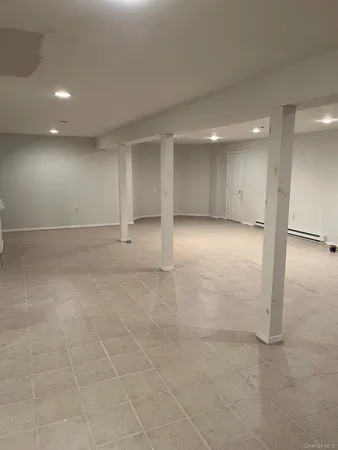 $4,500 | 45 Autumn Drive, Plainview, NY 11803