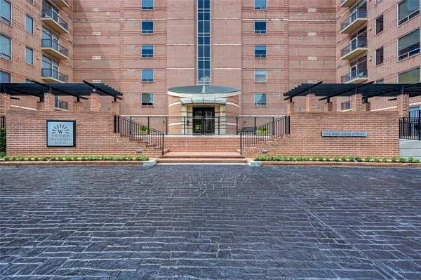 $2,200,000 | 1 Waterway Court, Unit 3F/4F, The Woodlands, TX 77380