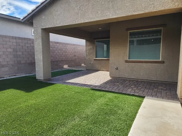 $2,565 | 684 Sunray Park Street, Henderson, NV 89011