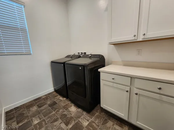 $2,565 | 684 Sunray Park Street, Henderson, NV 89011