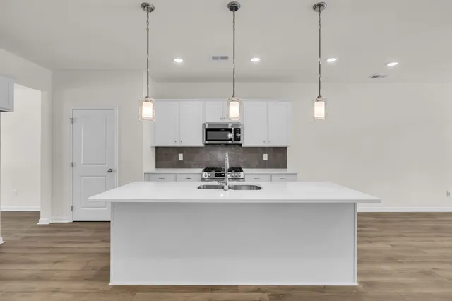 $459,990 | 564 Nightengale Ridge Drive, Columbia, TN 38401