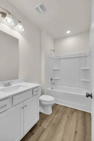 $459,990 | 564 Nightengale Ridge Drive, Columbia, TN 38401