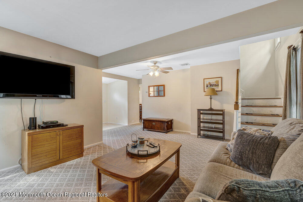 302 Valley Road Neptune Township, NJ 07753 - Photo 14 of 49 012_dsc02532_3_4_5_6