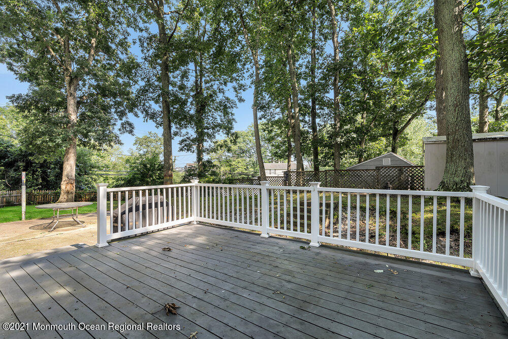 302 Valley Road Neptune Township, NJ 07753 - Photo 3 of 49 032_dsc02472_1