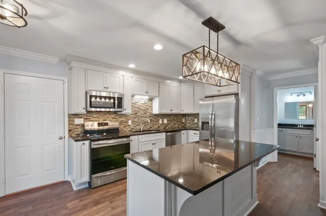 $2,900 | 618 Terrace Drive, Columbia, TN 38401