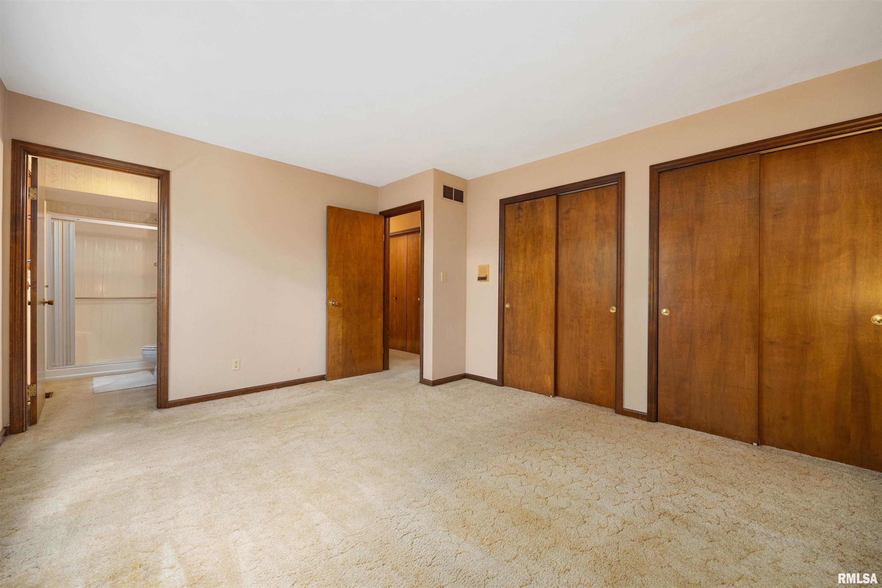 6307 North Post Oak Road Peoria, IL 61615 - Photo 23 of 45