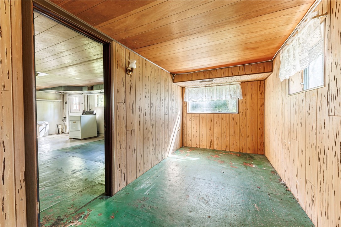 184 Berg Road Ontario, NY 14519 - Photo 22 of 27 Gallery Image 22
