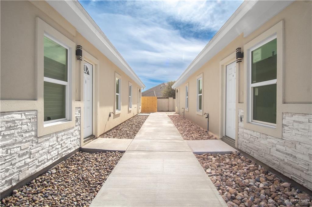 5333 Vision Street, Unit B Rio Grande City, TX 78582 - Photo 4 of 18