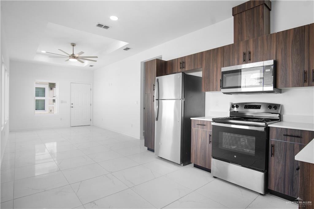 5333 Vision Street, Unit B Rio Grande City, TX 78582 - Photo 8 of 18