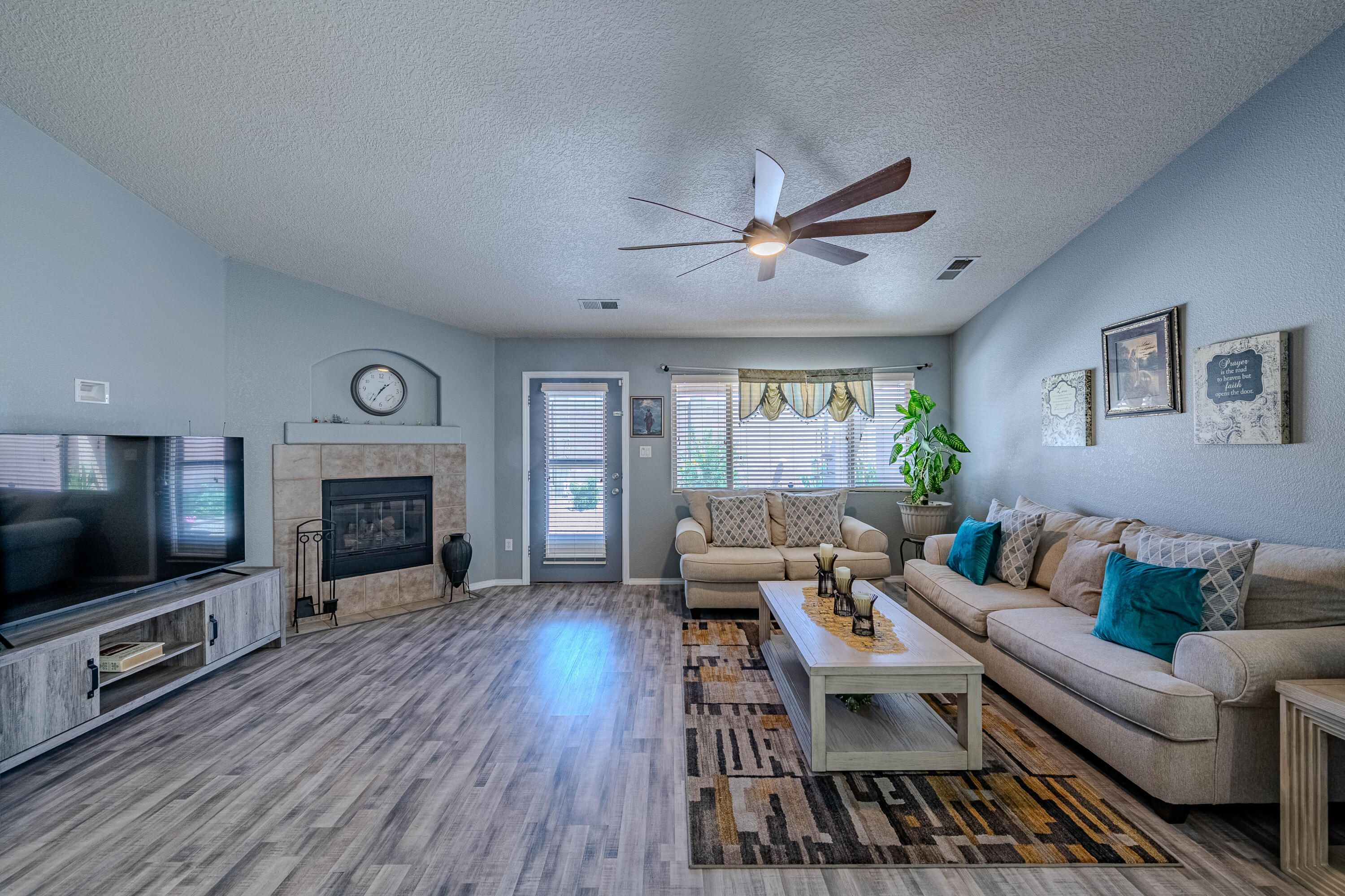 3612 Oasis Springs Road Northeast Rio Rancho, NM 87144 - Photo 20 of 63 Gallery Image 20