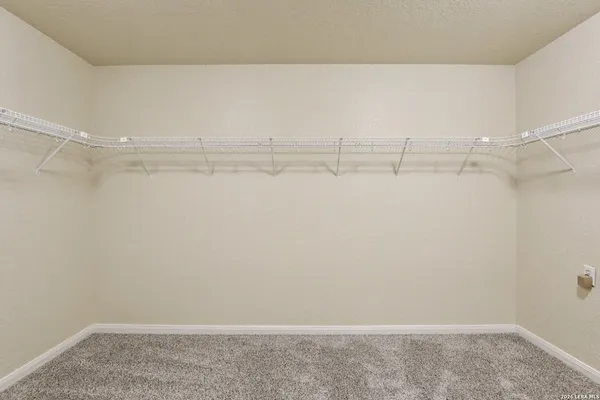 $499,000 | 530 Mesa Loop, San Antonio, TX 78258