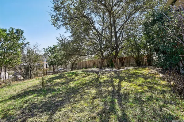 $499,000 | 530 Mesa Loop, San Antonio, TX 78258
