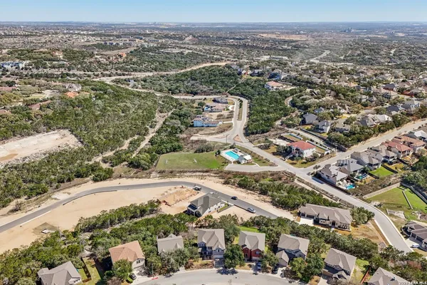 $499,000 | 530 Mesa Loop, San Antonio, TX 78258