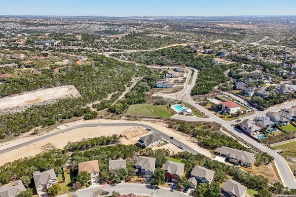 $499,000 | 530 Mesa Loop, San Antonio, TX 78258