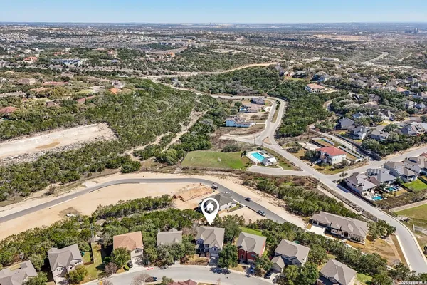 $499,000 | 530 Mesa Loop, San Antonio, TX 78258
