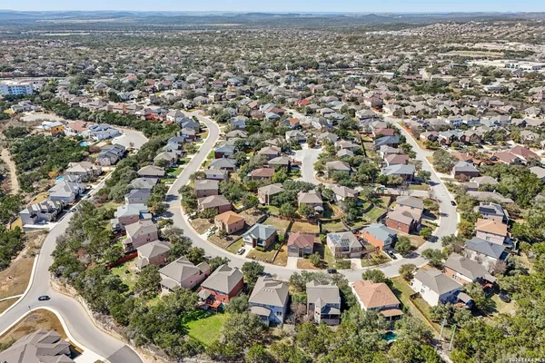 $499,000 | 530 Mesa Loop, San Antonio, TX 78258