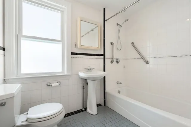 $1,295,000 | 10 Higgins Street, Newton, MA 02466