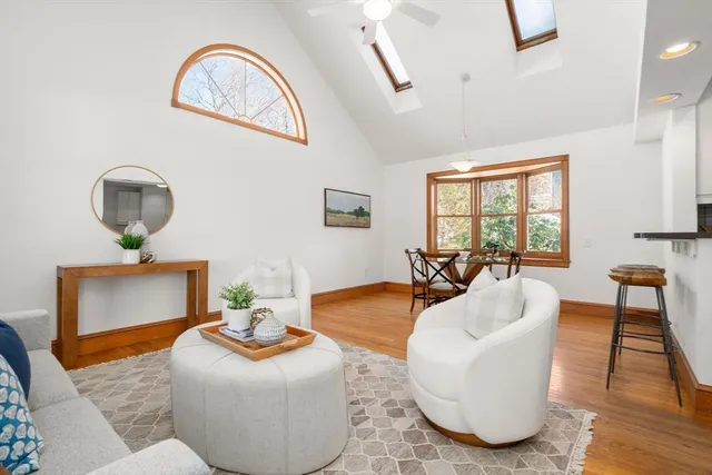 $1,295,000 | 10 Higgins Street, Newton, MA 02466