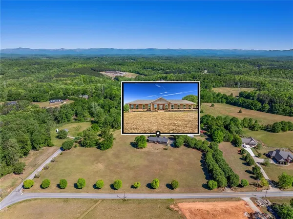 $895,000 | 115 Edinburgh Lane, Easley, SC 29640
