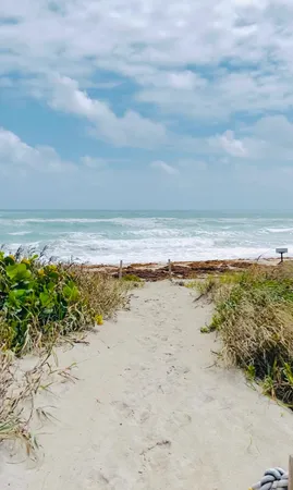 $310,000 | 1043 Hillsboro Mile, Unit 21C, Hillsboro Beach, FL 33064