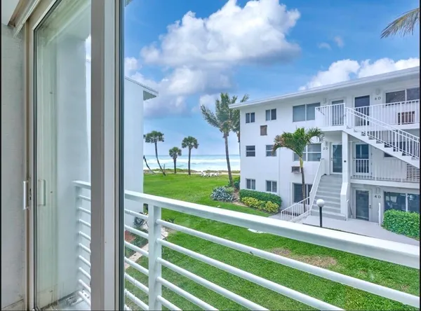 $310,000 | 1043 Hillsboro Mile, Unit 21C, Hillsboro Beach, FL 33064