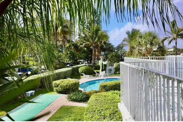 $310,000 | 1043 Hillsboro Mile, Unit 21C, Hillsboro Beach, FL 33064