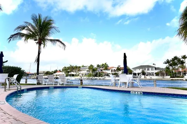 $310,000 | 1043 Hillsboro Mile, Unit 21C, Hillsboro Beach, FL 33064