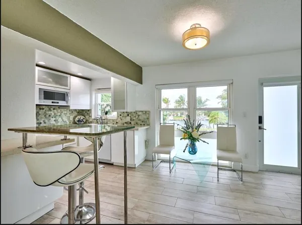 $310,000 | 1043 Hillsboro Mile, Unit 21C, Hillsboro Beach, FL 33064