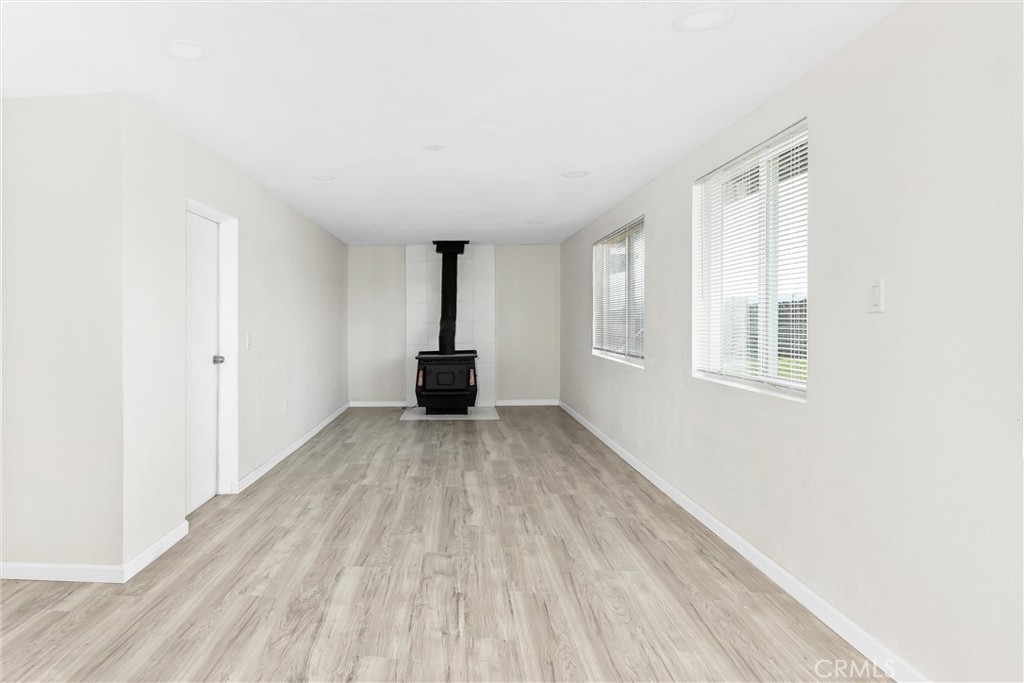 15944 Wintun Road Apple Valley, CA 92307 - Photo 15 of 53 Versatile bonus room