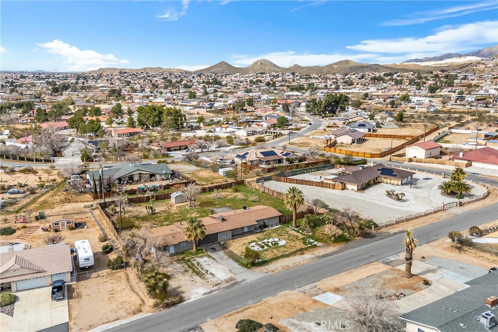 15944 Wintun Road Apple Valley, CA 92307 - Photo 47 of 53