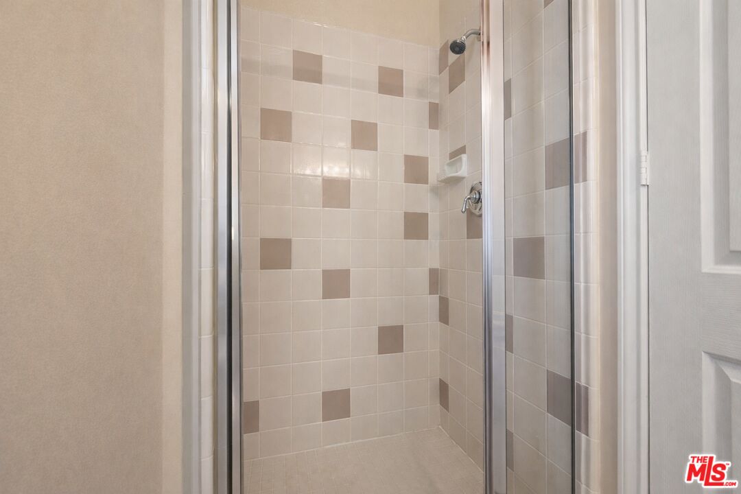 37 Shoreline Drive Rancho Mirage, CA 92270 - Photo 25 of 33