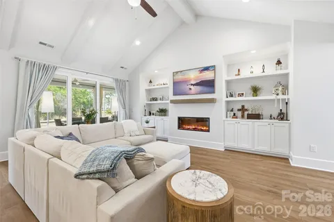 $699,500 | 1064 Mayfair Way, Sunset Beach, NC 28468