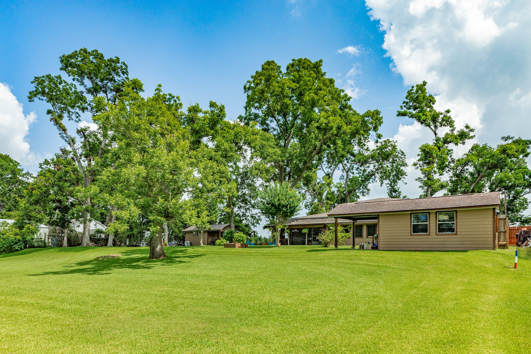 349 Pecan Estates Road, Unit C616R Angleton, TX 77515 - Photo 11 of 42