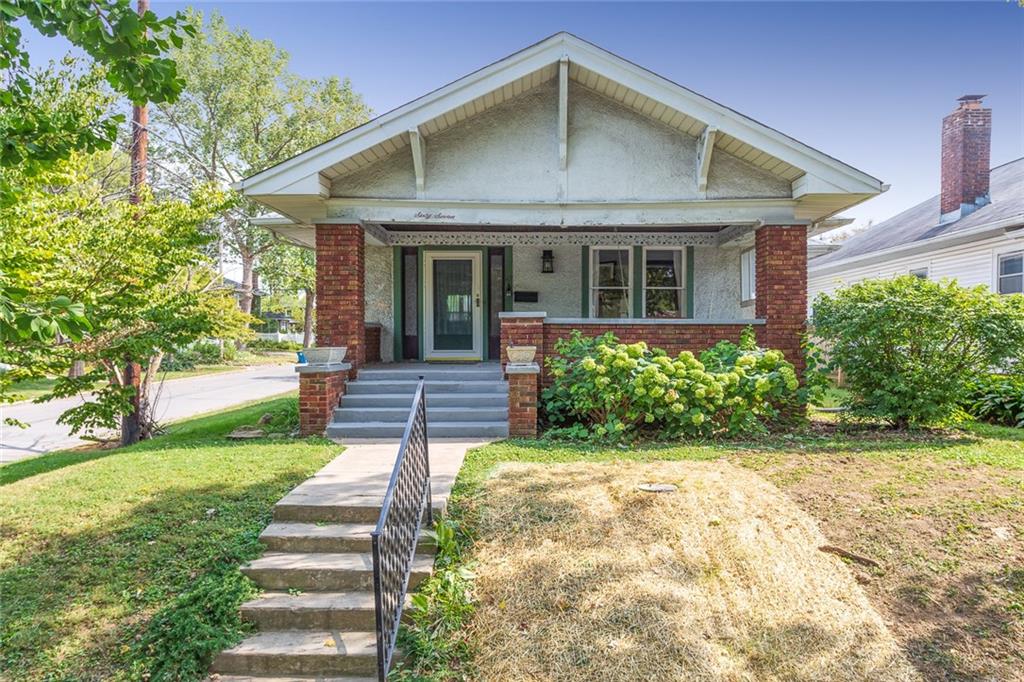 67 North Kenmore Road Indianapolis, IN 46219 - Photo 1 of 26 Gallery Image 1
