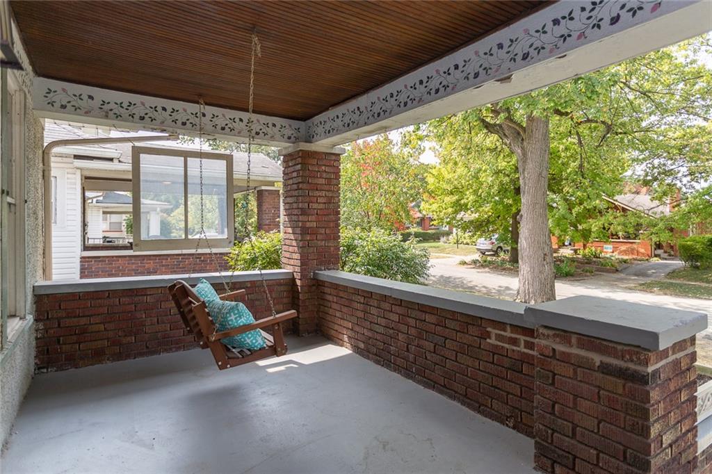 67 North Kenmore Road Indianapolis, IN 46219 - Photo 2 of 26 Gallery Image 2
