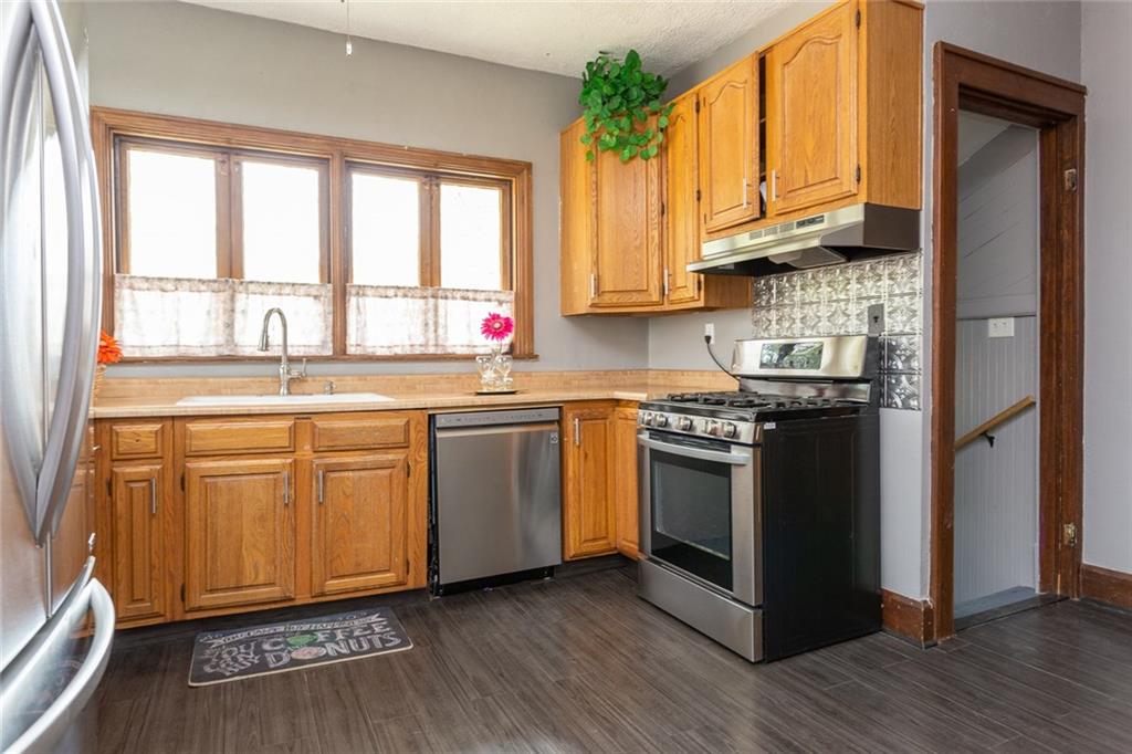 67 North Kenmore Road Indianapolis, IN 46219 - Photo 9 of 26 Gallery Image 9
