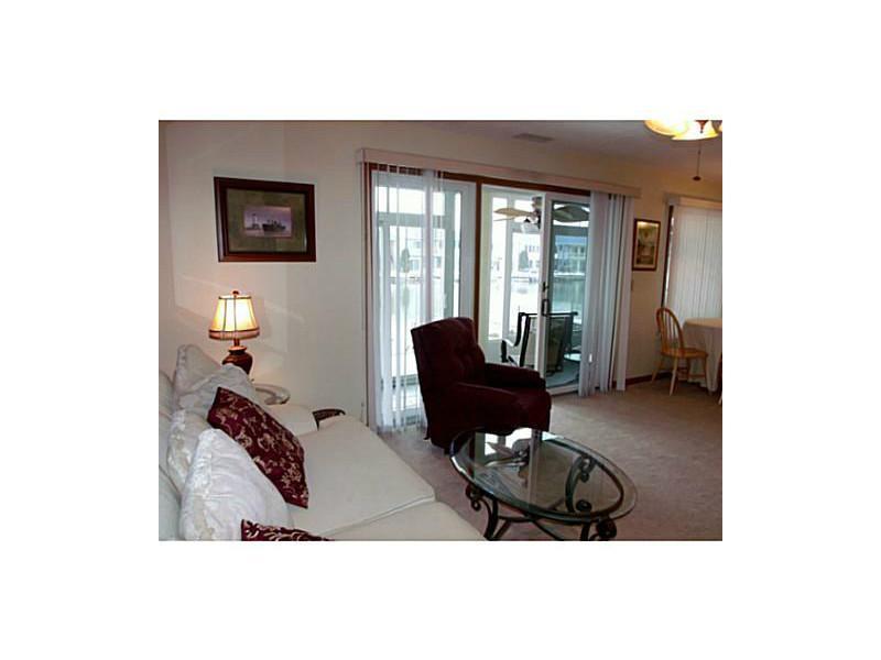 241 Chase Russells Point, Unit D1L Russells Point, OH 43348 - Photo 3 of 13