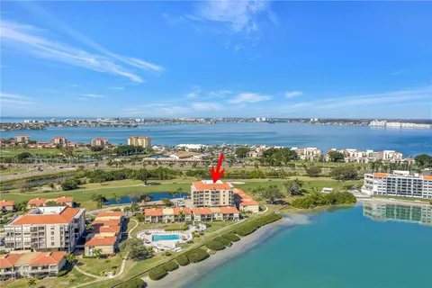 $215,000 | 6104 Palma Del Mar Boulevard South, Unit 305, St. Petersburg, FL 33715