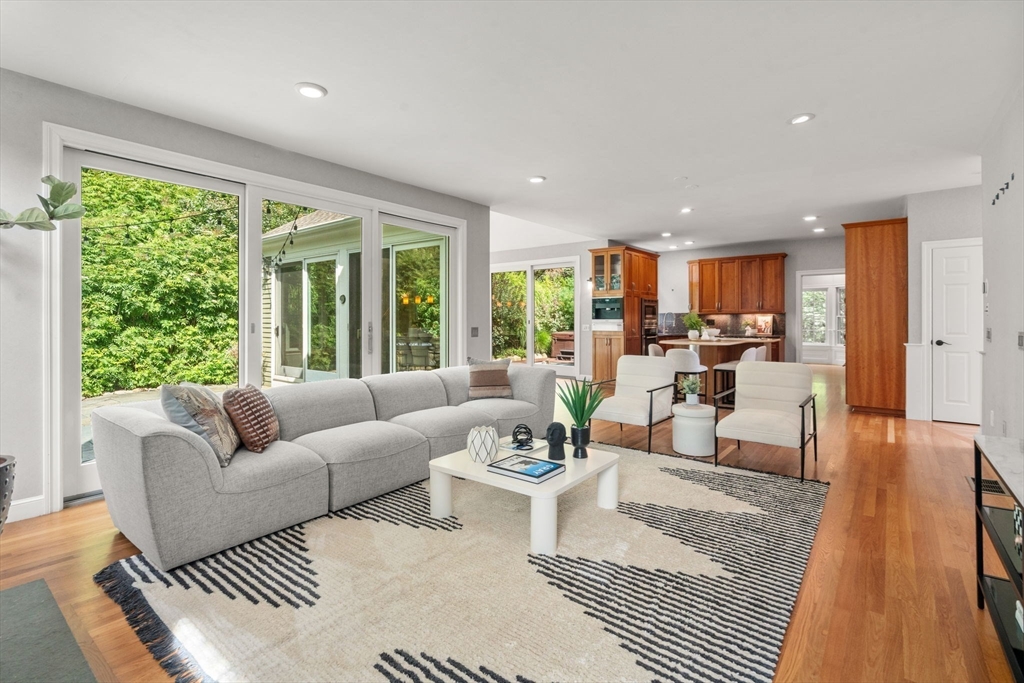 28 York Road Wayland, MA 01778 - Photo 1 of 41