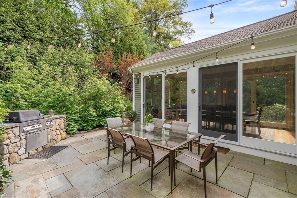 28 York Road Wayland, MA 01778 - Photo 36 of 41