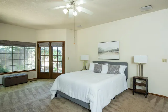 $985,000 | 925 Scenic Court, Modesto, CA 95355