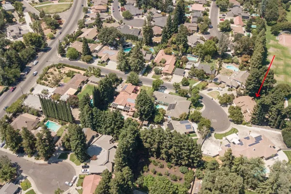 $985,000 | 925 Scenic Court, Modesto, CA 95355