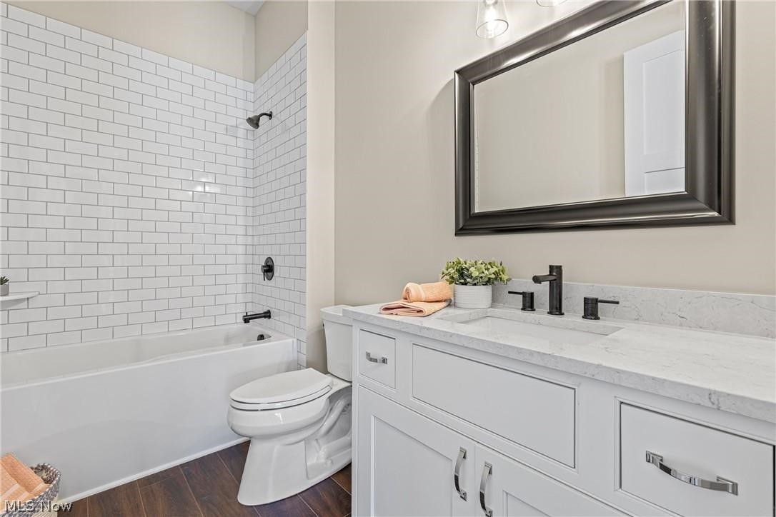 6458 North Cobblestone Road Cleveland, OH 44143 - Photo 24 of 35 Gallery Image 24