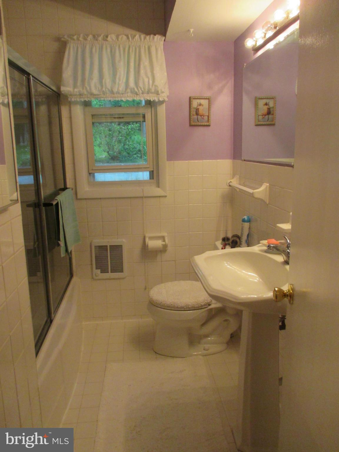 2519 Friendship Road Fallston, MD 21047 - Photo 22 of 27 MainLevel Bathroom