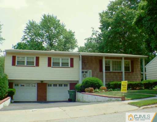 6 Hallo Street Edison, NJ 08837 - Photo 1 of 2 Gallery Image 1