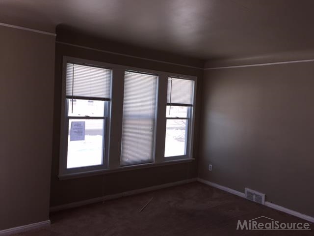 3876 Greenfield Road Berkley, MI 48072 - Photo 3 of 7