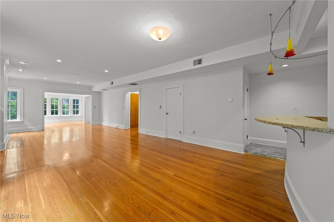 2460 Overlook Road, Unit 2 Cleveland, OH 44106 - Photo 16 of 44 Gallery Image 16